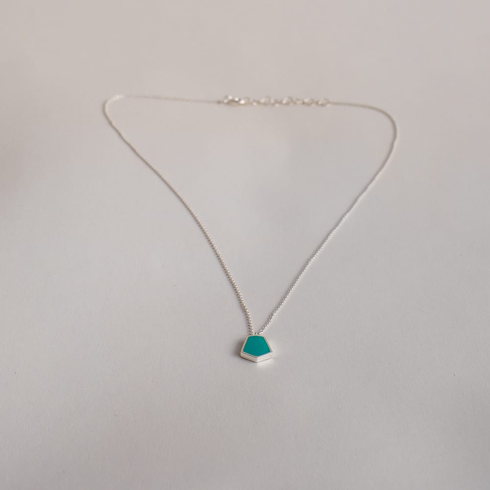 Shield Colour Necklace S